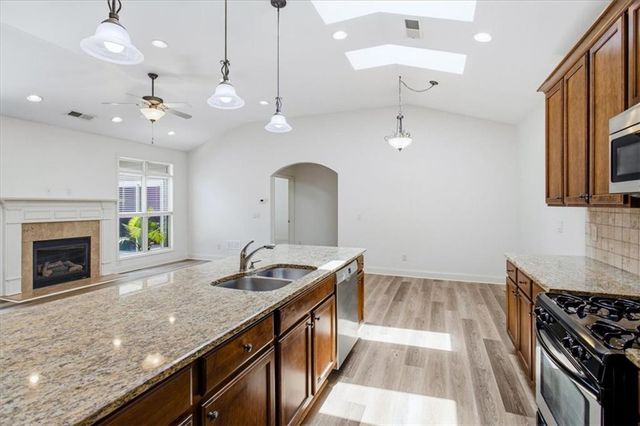 227 Highland Village Lane, Woodstock, GA 30188