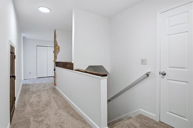 227 Highland Village Lane, Woodstock, GA 30188
