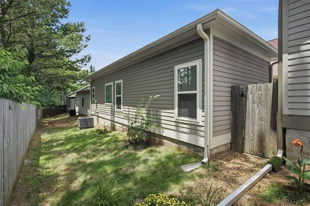 227 Highland Village Lane, Woodstock, GA 30188