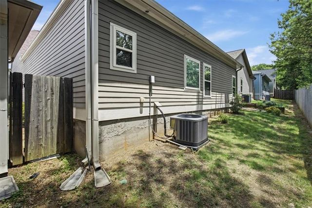 227 Highland Village Lane, Woodstock, GA 30188