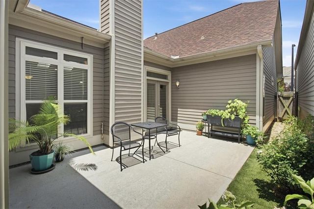 227 Highland Village Lane, Woodstock, GA 30188