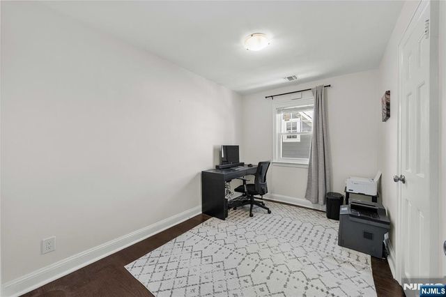 609 Wyndham Road, Teaneck, NJ 07666