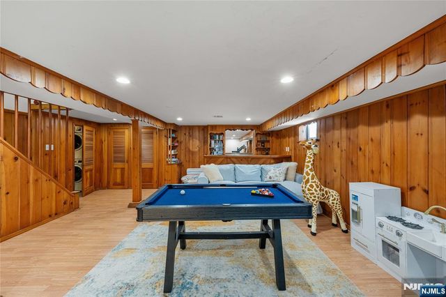 609 Wyndham Road, Teaneck, NJ 07666