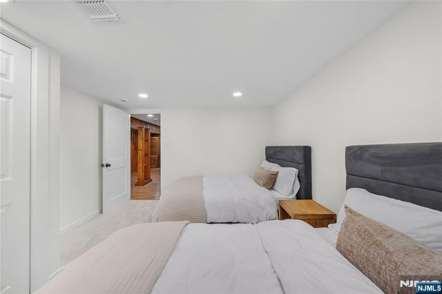 609 Wyndham Road, Teaneck, NJ 07666