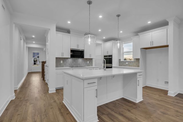 827 Azalea Drive, Mount Juliet, TN 37122