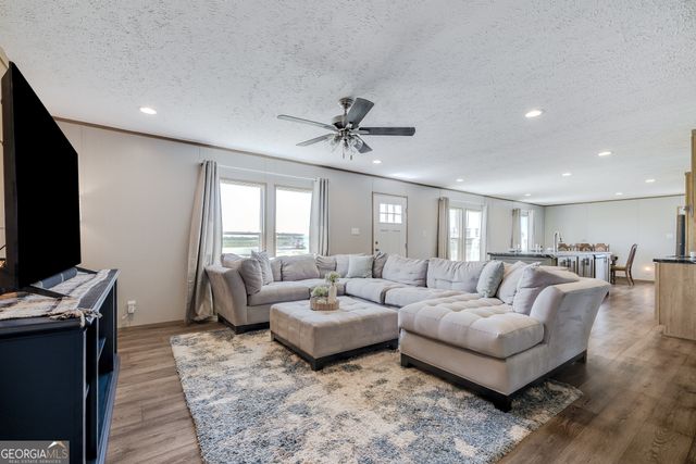 559 Evergreen Church Road, Cobbtown, GA 30420