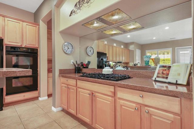 53 Via Del Rossi, Rancho Mirage, CA 92270