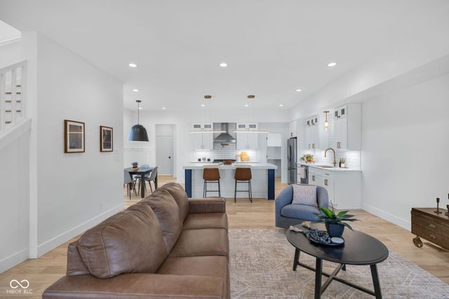 1225 Hoyt Avenue, Indianapolis, IN 46203