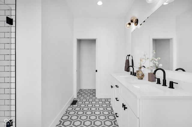 1225 Hoyt Avenue, Indianapolis, IN 46203