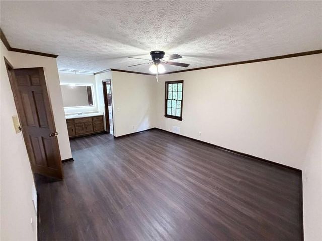 1912 Wildwood Court SW, Conyers, GA 30094
