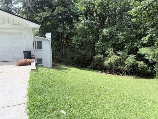 1912 Wildwood Court SW, Conyers, GA 30094