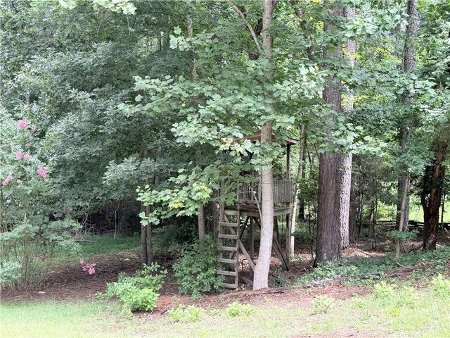 1912 Wildwood Court SW, Conyers, GA 30094