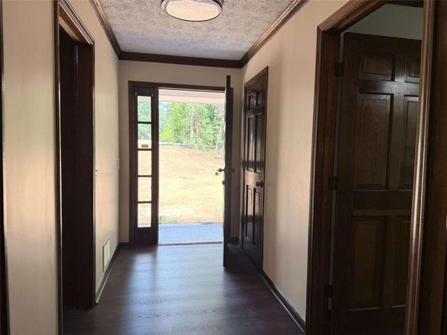 1912 Wildwood Court SW, Conyers, GA 30094