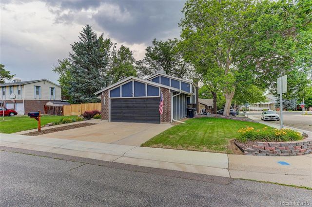 9111 W 79th Place, Arvada, CO 80005