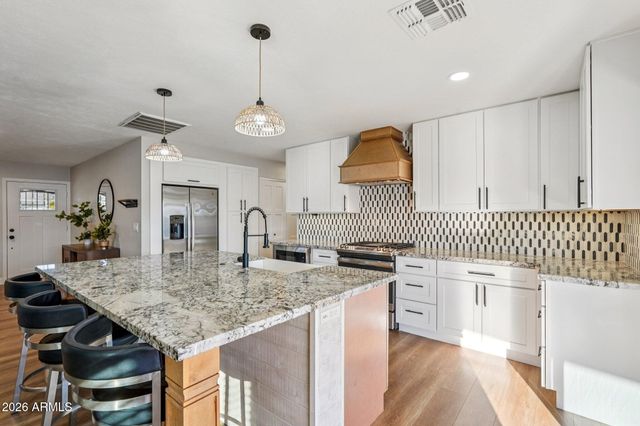 7339 E WILSHIRE Drive, Scottsdale, AZ 85257