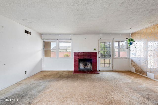 1730 Rialto Street, Oxnard, CA 93035