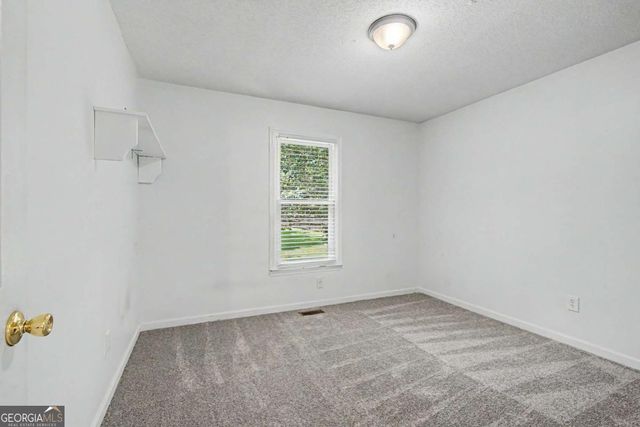 20 Charleston Pkwy, Dallas, GA 30157