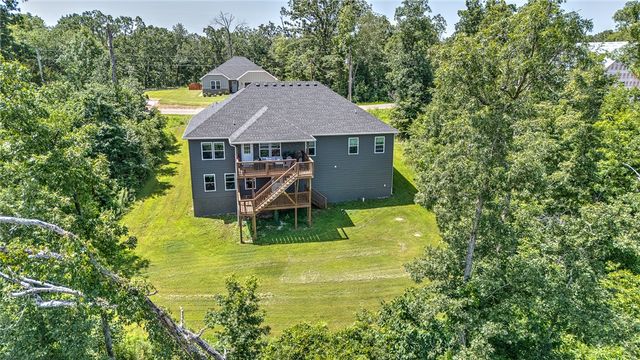 28 Copinsay Drive, Bella Vista, AR 72715