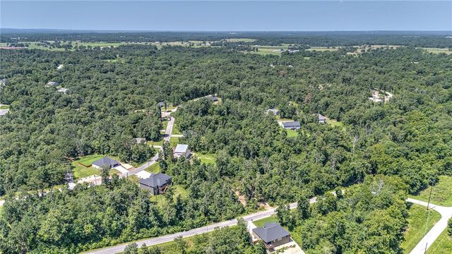 28 Copinsay Drive, Bella Vista, AR 72715
