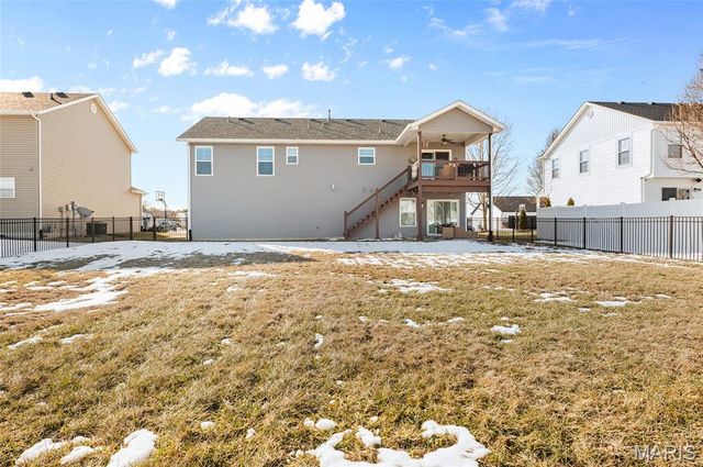 504 Dakotah Dr, St Jacob, IL 62281