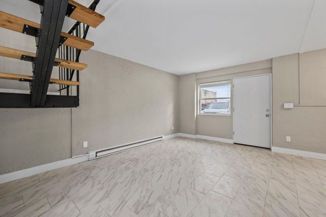 1531 American Boulevard E 101, Bloomington, MN 55425