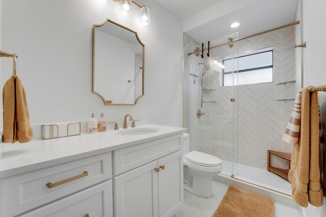 4290 SE Whiticar Way, Stuart, FL 34997