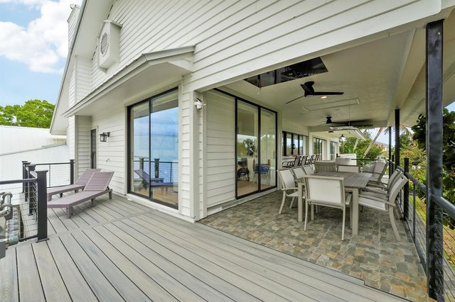 4290 SE Whiticar Way, Stuart, FL 34997
