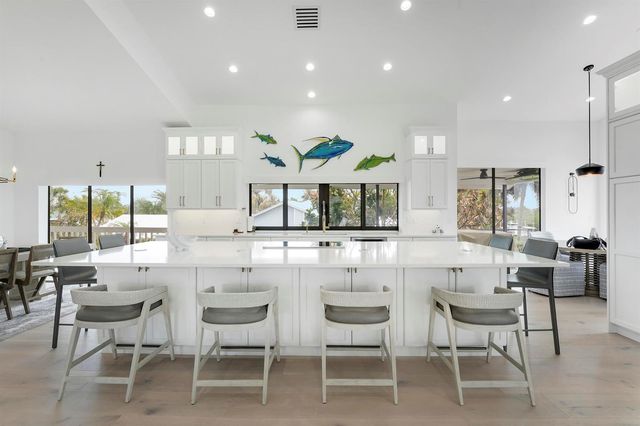 4290 SE Whiticar Way, Stuart, FL 34997