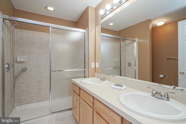 311 LISA WAY, Cinnaminson, NJ 08077