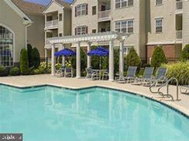 311 LISA WAY, Cinnaminson, NJ 08077