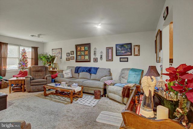 227 MINNICH ROAD RD, Chambersburg, PA 17201