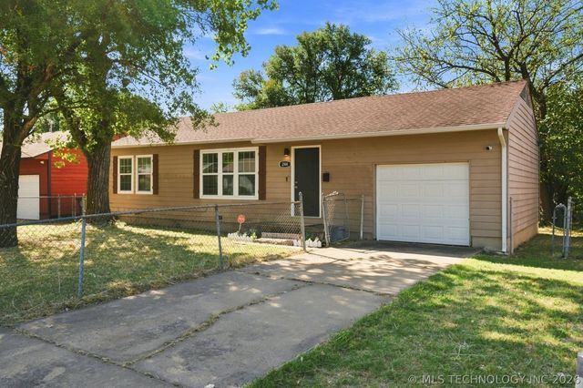 244 E 52nd Place N, Tulsa, OK 74126