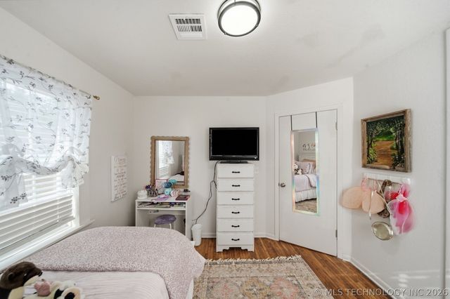 244 E 52nd Place N, Tulsa, OK 74126