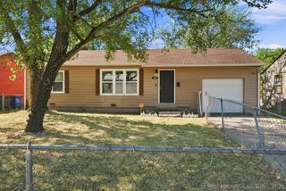 244 E 52nd Place N, Tulsa, OK 74126