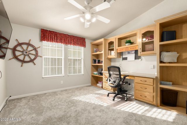 3301 S GOLDFIELD Road 4086, Apache Junction, AZ 85119