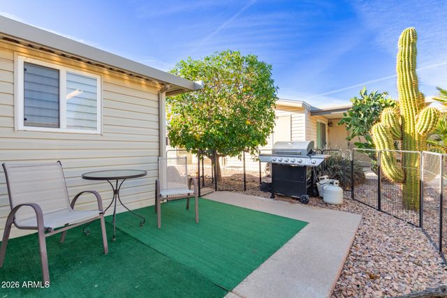 3301 S GOLDFIELD Road 4086, Apache Junction, AZ 85119