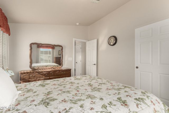 3301 S GOLDFIELD Road 4086, Apache Junction, AZ 85119