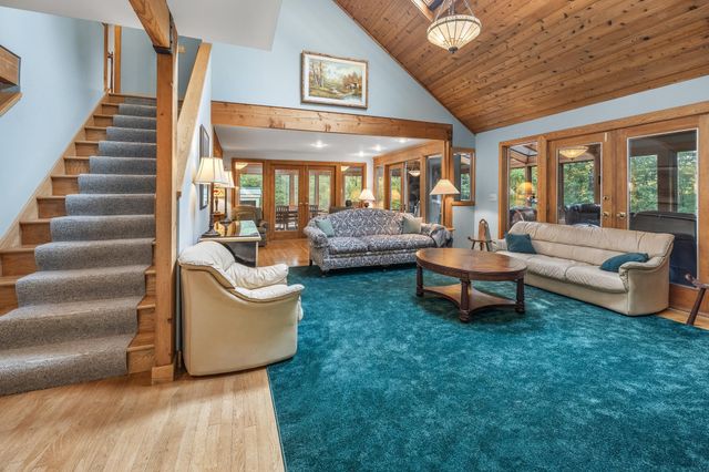 6 Old Ridge Road, Winhall, VT 05340