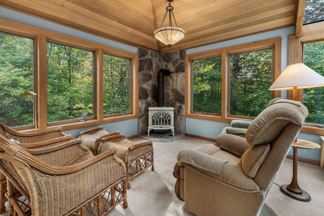 6 Old Ridge Road, Winhall, VT 05340