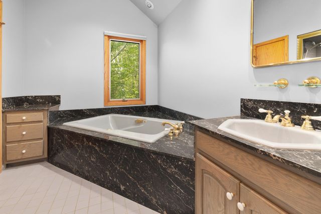 6 Old Ridge Road, Winhall, VT 05340