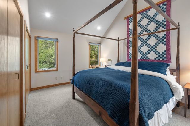 6 Old Ridge Road, Winhall, VT 05340