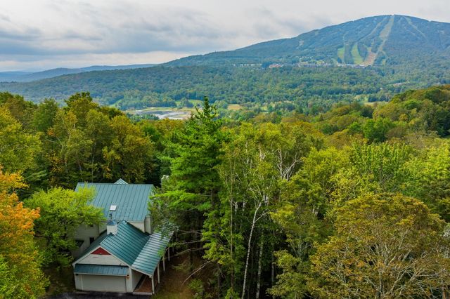 6 Old Ridge Road, Winhall, VT 05340