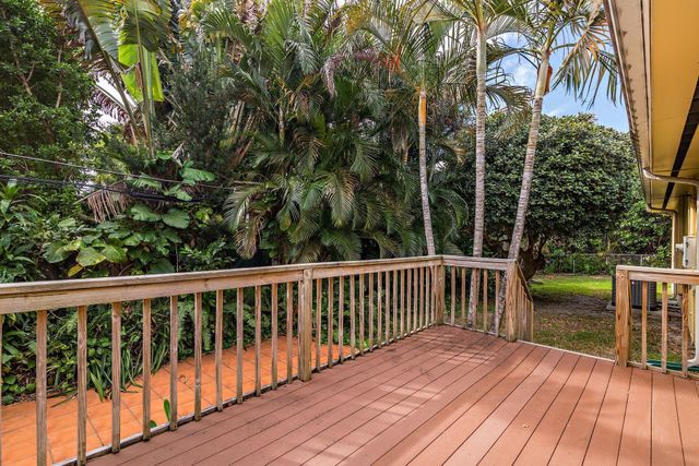 118 Linda Lane, West Palm Beach, FL 33405