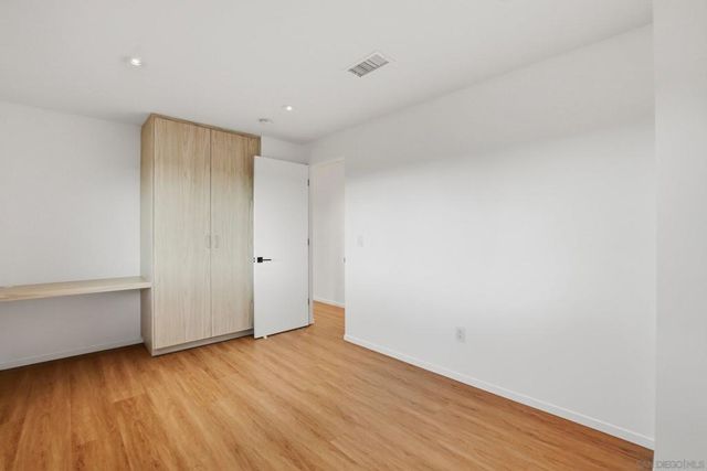 6031 Dirac St, San Diego, CA 92122