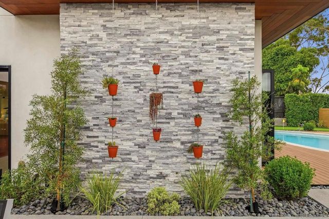 6031 Dirac St, San Diego, CA 92122