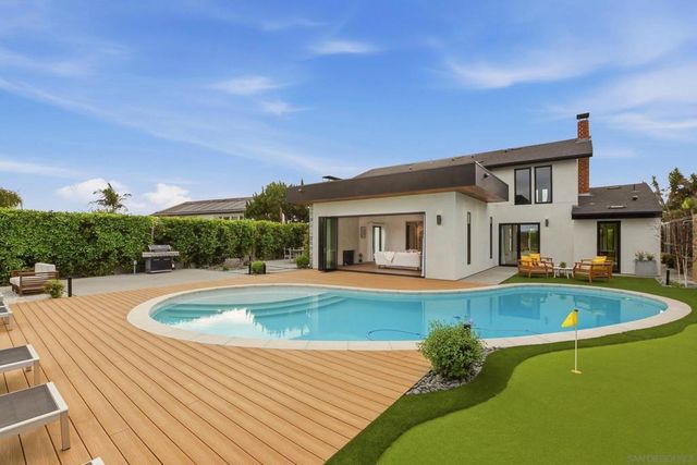 6031 Dirac St, San Diego, CA 92122