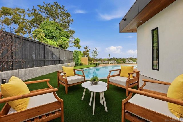 6031 Dirac St, San Diego, CA 92122