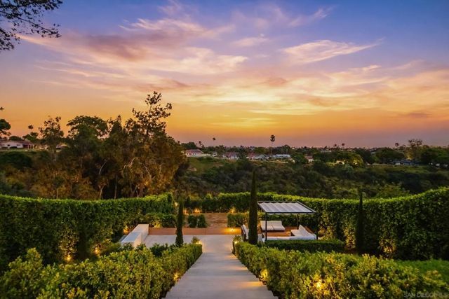 6031 Dirac St, San Diego, CA 92122