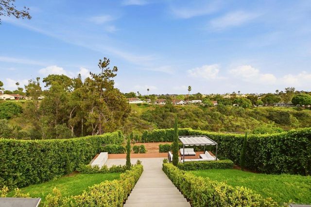 6031 Dirac St, San Diego, CA 92122