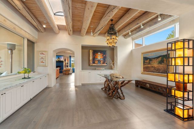 1085 Camino Manana, Santa Fe, NM 87501